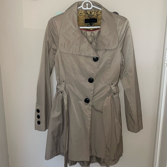 Steve Madden Jackets & Blazers - Steve Madden trench coat